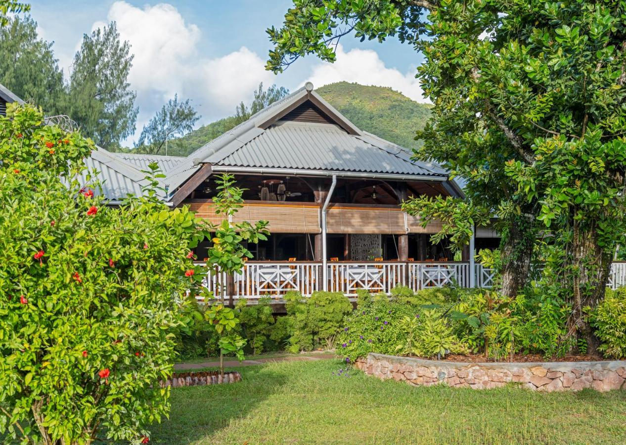 Acajou Beach Resort Anse Volbert Village Екстериор снимка