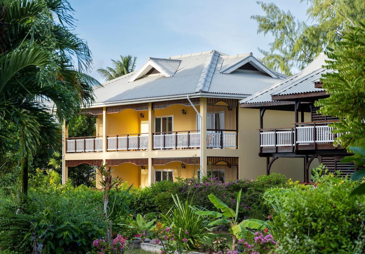 Acajou Beach Resort Anse Volbert Village Екстериор снимка